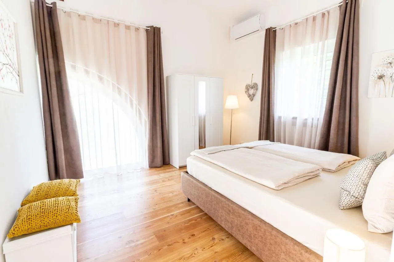Casa Cadalora Lejlighed Lazise 0*,  Italien